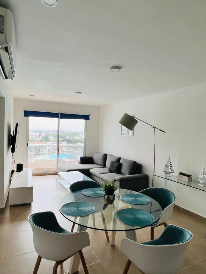 Luxury With Beautiful View Apartment *